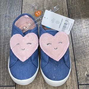 Toddler girl’s sneakers